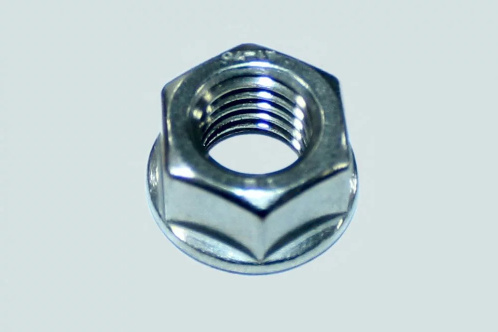 фото гайка шпильки турбокомпрессора (m10x1.5) (isbe, 4-6вт, isle, l) dcec 3818824 